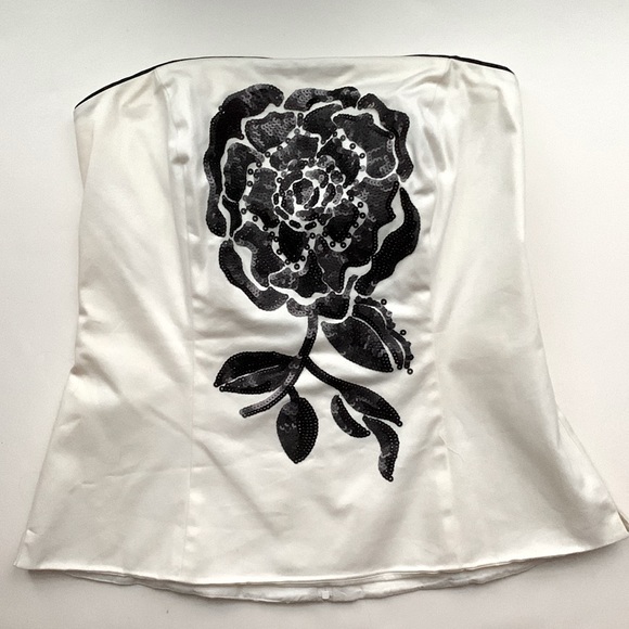 WHBM 🖤 Black Ivory Crop Top Bustier with Sequin Flower Floral Embroidery Detail - Picture 1 of 14